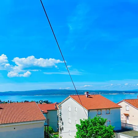 Avis Apartman